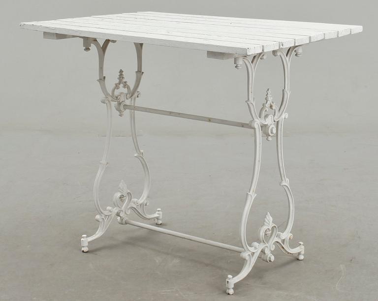 TRÄDGÅRDSBORD, 1800-talets slut.