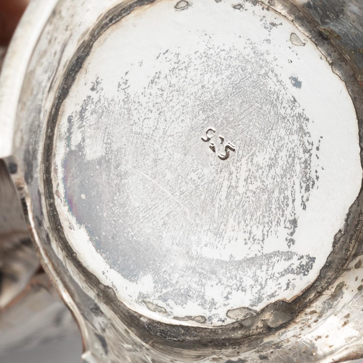 A sterling silver Art Nouveau-style vase, 20th Century.