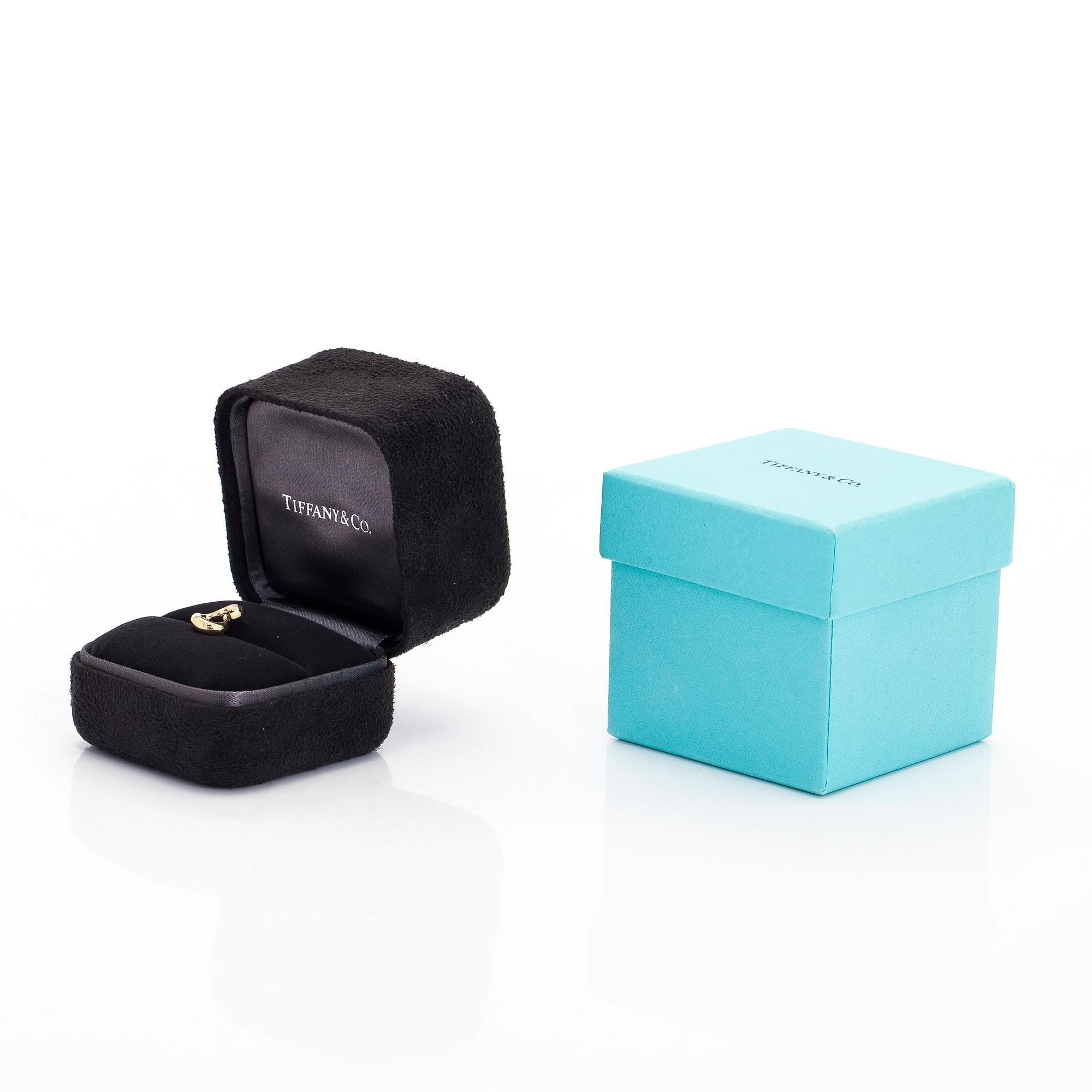 Tiffany & Co, Elsa Peretti, sormus, "Open Heart", 18K kultaa.