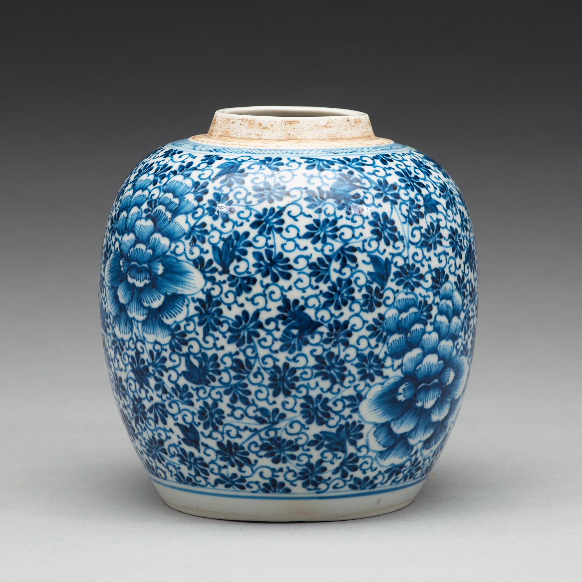 BOJAN, porslin. Qingdynastin, 1700-tal.