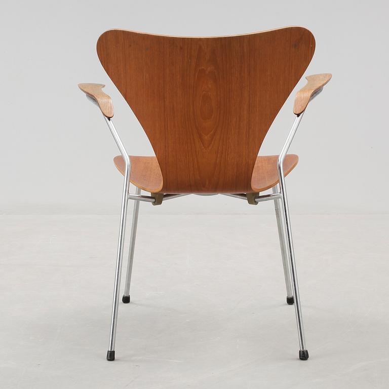 KARMSTOL, "Sjuan", Arne Jacobsen, Fritz Hansen, 1900-talets mitt.