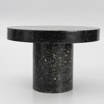 Gustaf Westman, matbord, "Linn Innovation Table", Swedish Stockings, 2025.