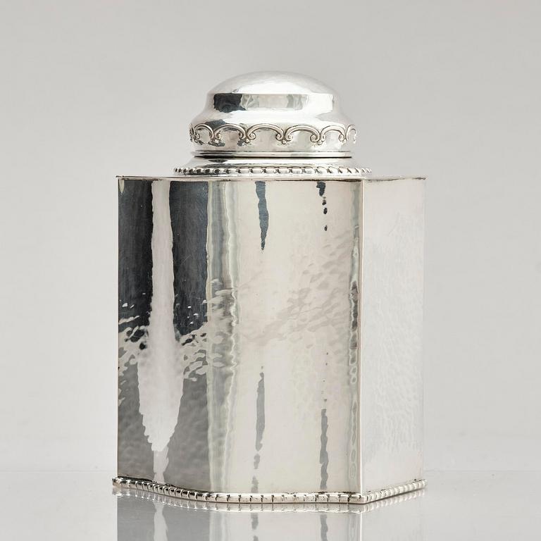 Carl Fredrik Carlman, an 830/1000 silver tea caddy, Stockholm, Sweden 1926.