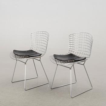 A PAIR OF HARRY BERTOIA "SIDE CHAIR", Knoll International.