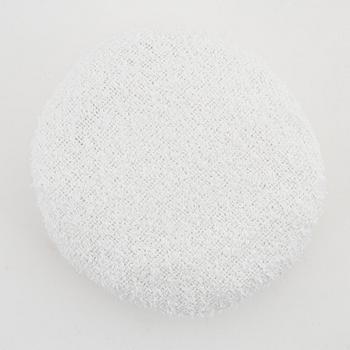 Chanel, a white cotton bouclé beret, size S.