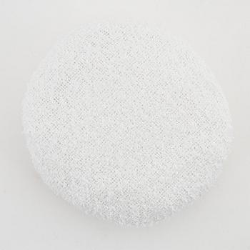 Chanel, a white cotton bouclé beret, size S.