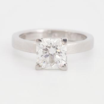 RING, med Flanderslipad diamant, 1,58 ct. Elin Design Jewellery, Göteborg.