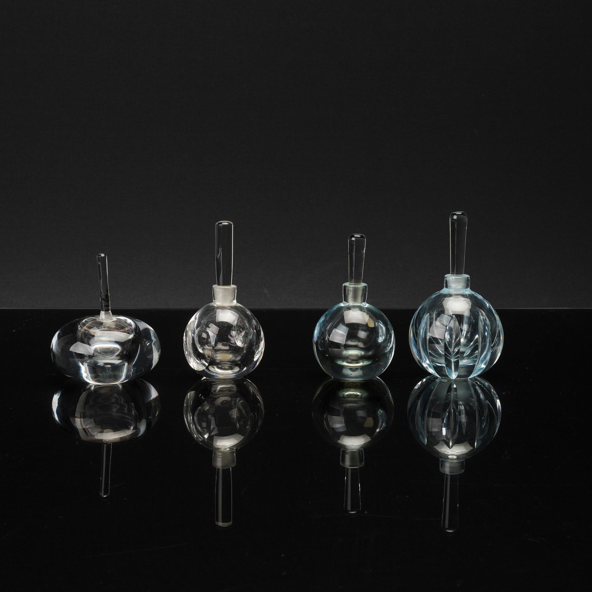 FLACONER 4 st, glas, bl.a. Orrefors,