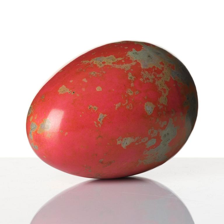 Hans Hedberg, a faience sculpture of an egg, Biot, France.