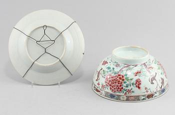 BÅLSKÅL samt TALLRIK, porslin, Kina, 1700-tal.