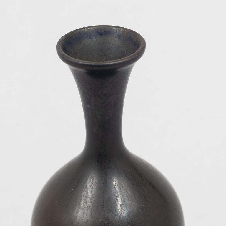 Berndt Friberg, a stoneware vase, Gustavsbergs Studio 1958.