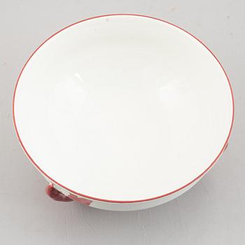 Alf Wallander, crayfish bowl and plates, Rörstrand (13 pieces), second half of the 20th Century.