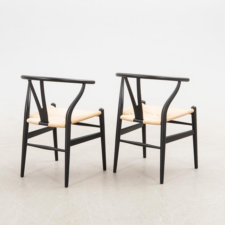 Hans J. Wegner, Chairs, 4 pcs, CH-24 "The Y Chair" Carl Hansen & Son Denmark 21st century.