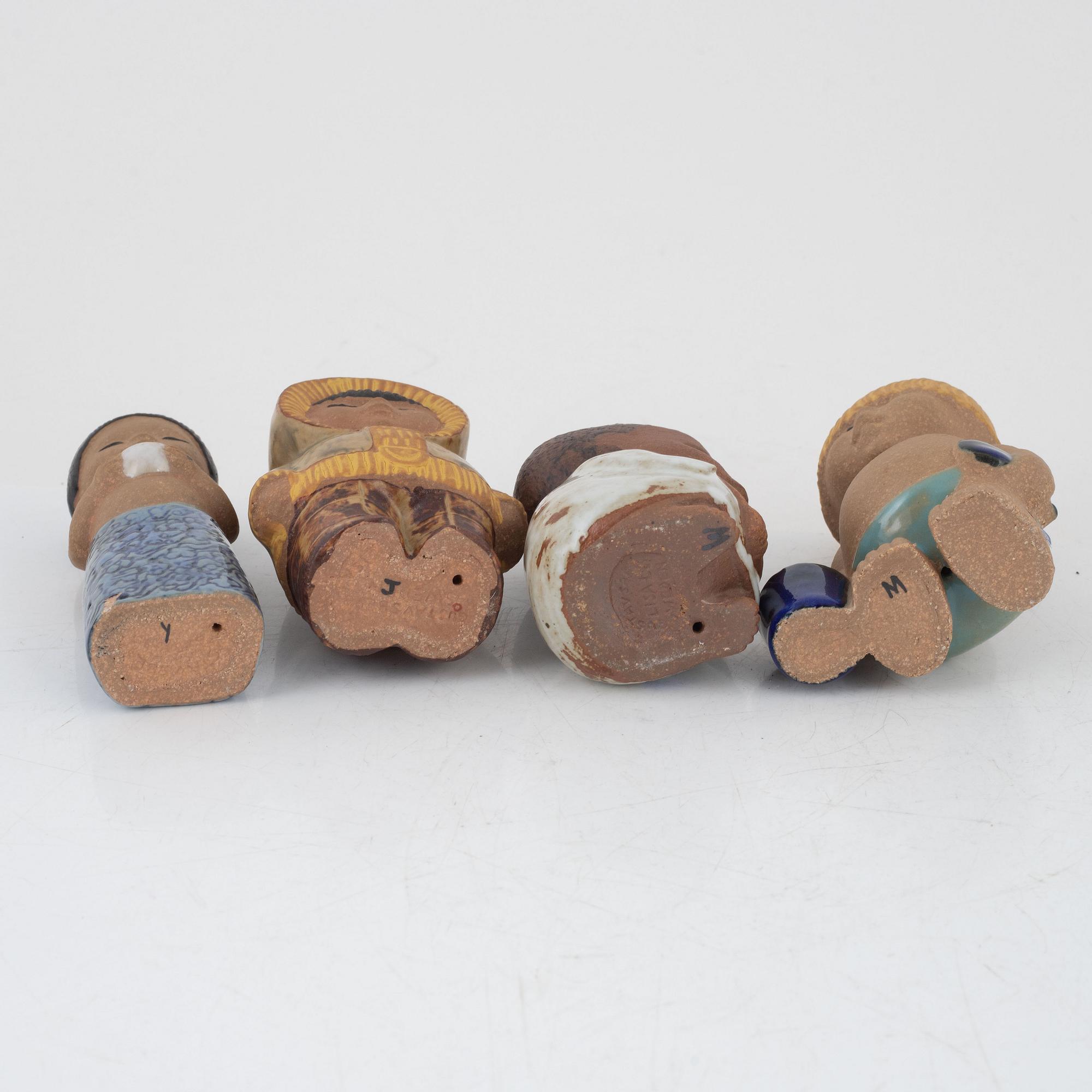 Lisa Larson, figuriner, 8 st, "All Världens barn", Gustavsberg.