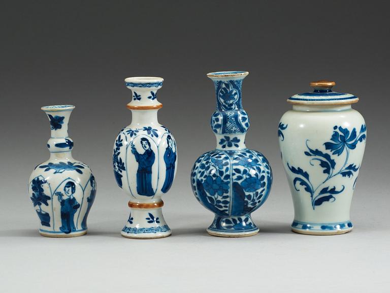 A set of four blue and white miniature vases, Qing dynasty, Kangxi (1662-1722).