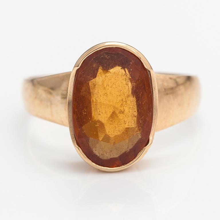 Sormus, 14K kultaa, hessoniittigranaatti.