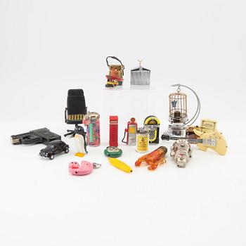 A collection of lighters, 21 pcs, late 20th century.