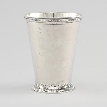 BÄGARE, silver, GAB, Stockholm, 1946. Vikt 270 g.