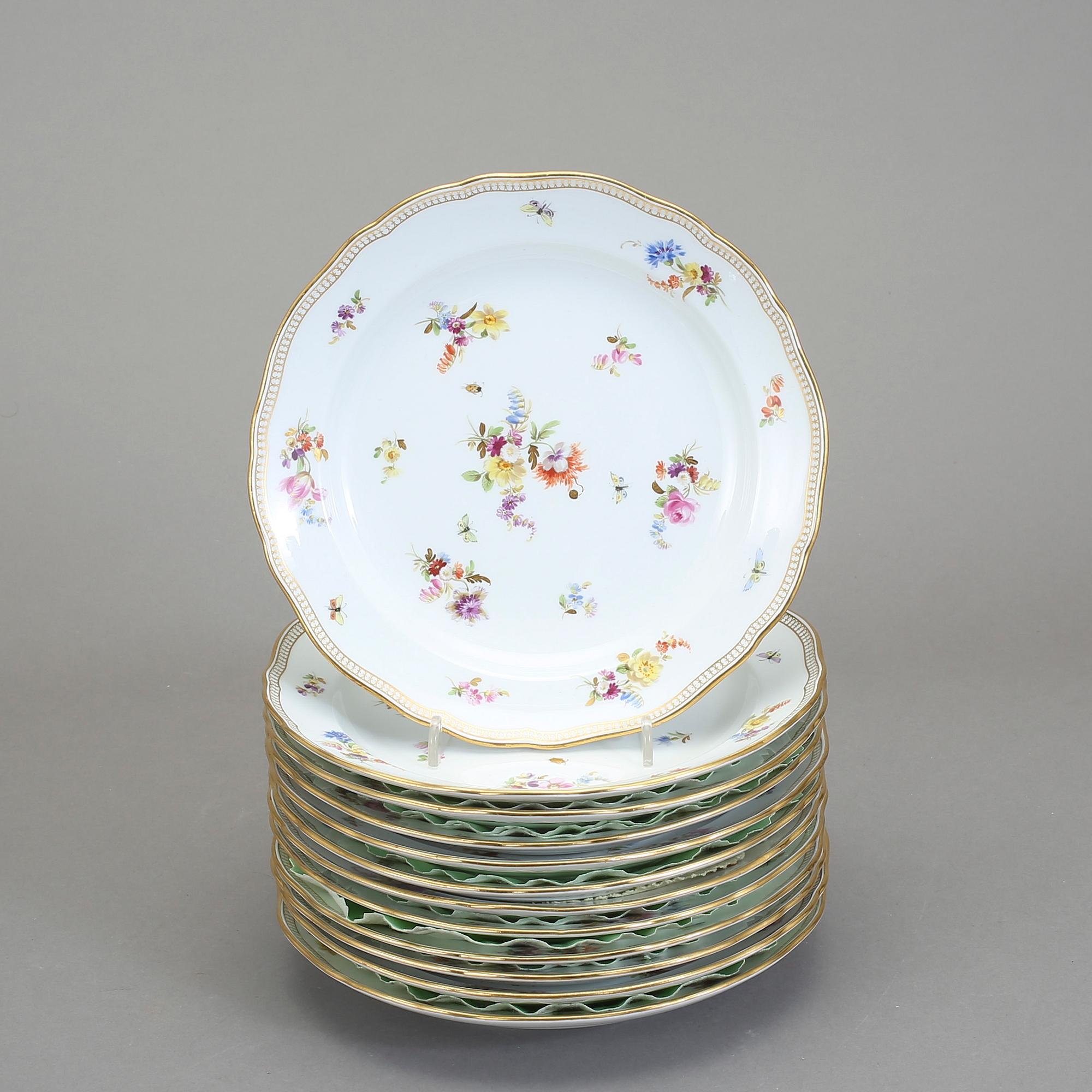 ASSIETTER, 12 st, porslin, Meissen, 1800/1900-tal.