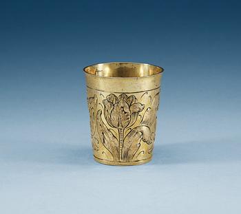 869. A German 17th century silver-gilt beaker, makers mark of Hans Wolf Hager, Nürnberg 1660's.