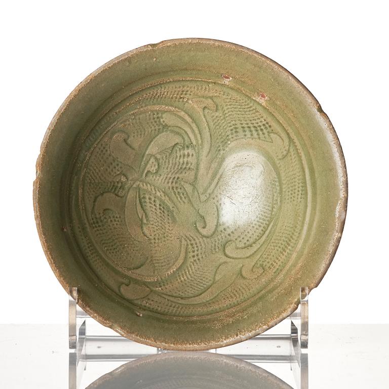 Skål, keramik, av "Yaozhou-typ", Songdynastin (960-1279).