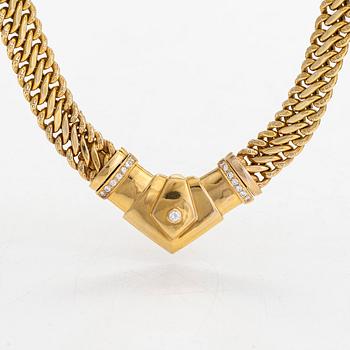 Collier, 14K guld med diamanter totalt ca 0,38 ct. Italien.