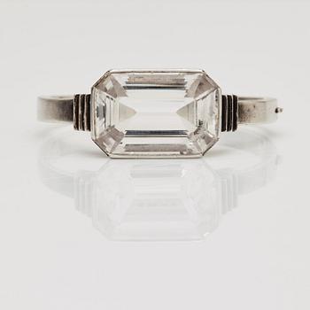 Wiwen Nilsson, a sterling and rock crystal bangle, Lund 1934.