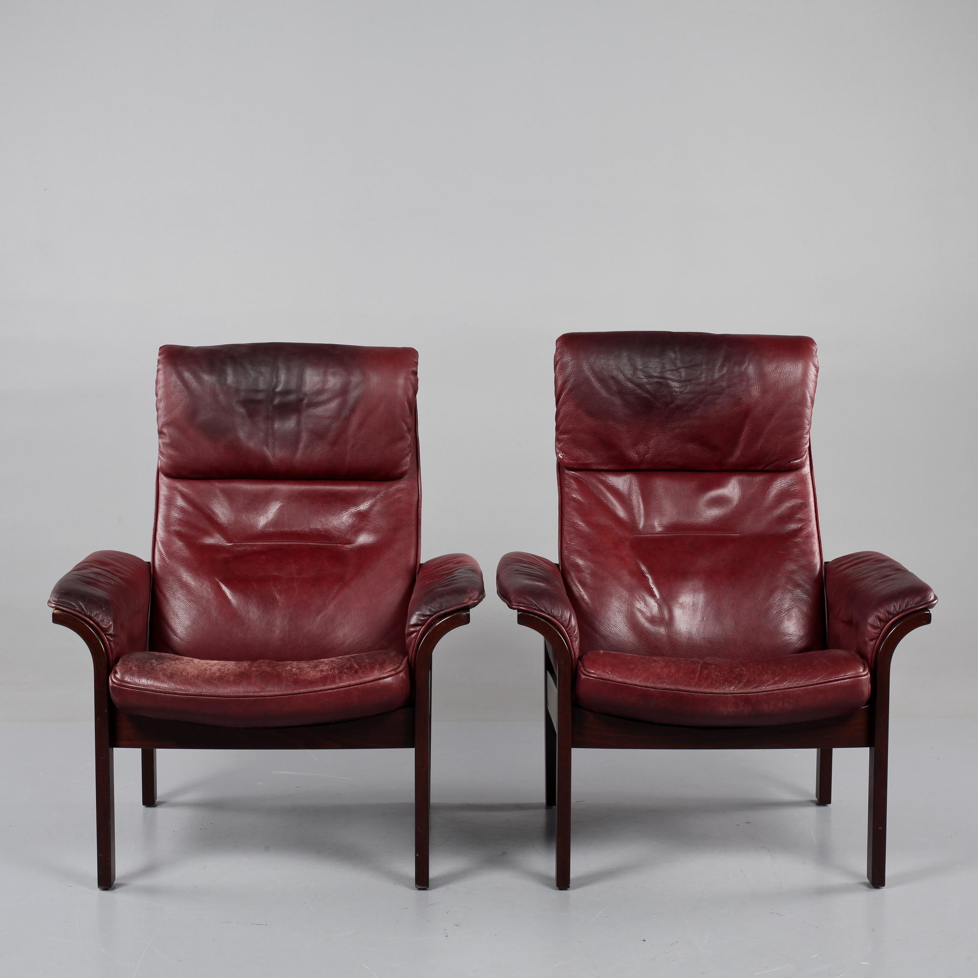 FÅTÖLJER, ett par, 1900-talets senare hälft.