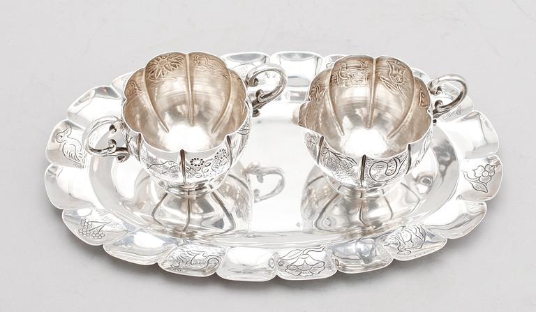 SERVIS, 3 del, sterlingsilver, rokokostil. Tot vikt 343 g.