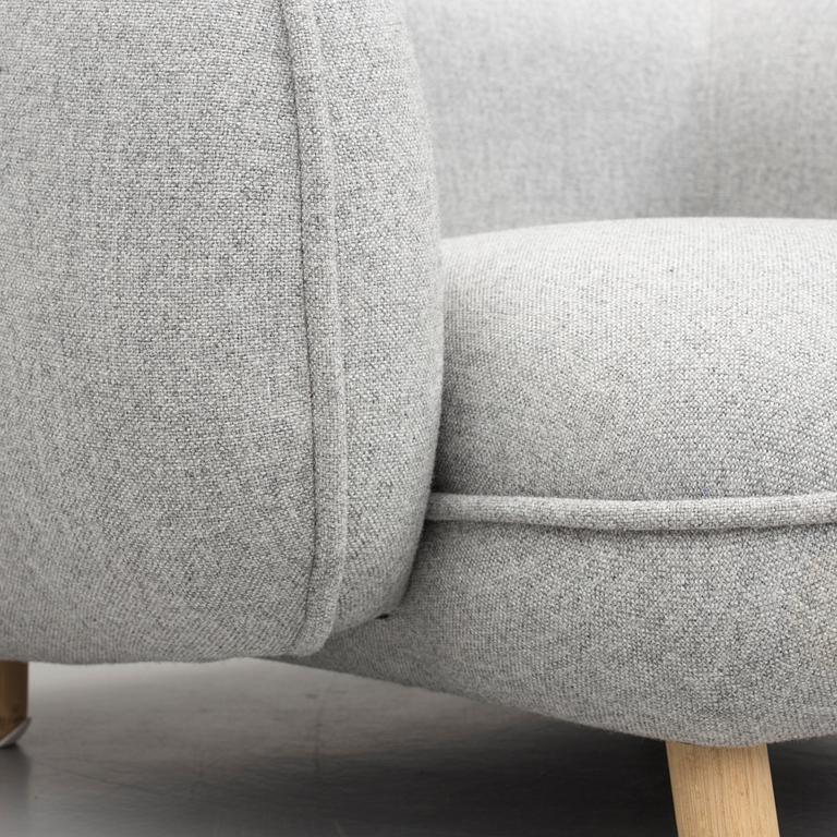 FÅTÖLJER, ett par, "Basset", Boris Berlin och Aleksej Iskos för Versus, 2010-tal.