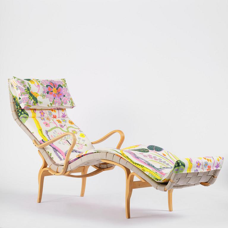 Bruno Mathsson, a "Pernilla 3" lounge chair, Firma Karl Mathsson, Värnamo, Sweden, 1940s.