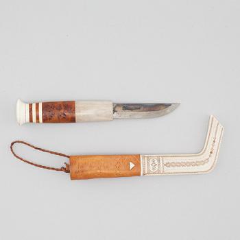A knife by Per Sunna, signed.