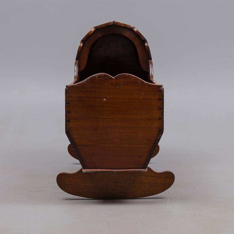 VAGGA, mahogny, England, 1800-tal.
