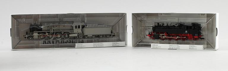 MODELLTÅGSDELAR, 3 st, Fleischmann, Tyskland.