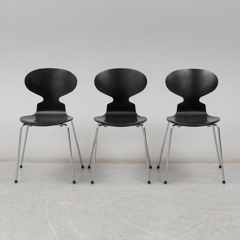 ARNE JACOBSEN, stolar, 3 st, "Myran", Fritz Hansen Danmark, 2005.