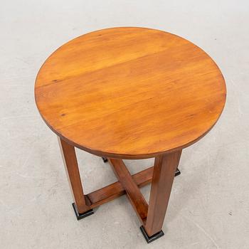 Bord 1900-talets första hälft.