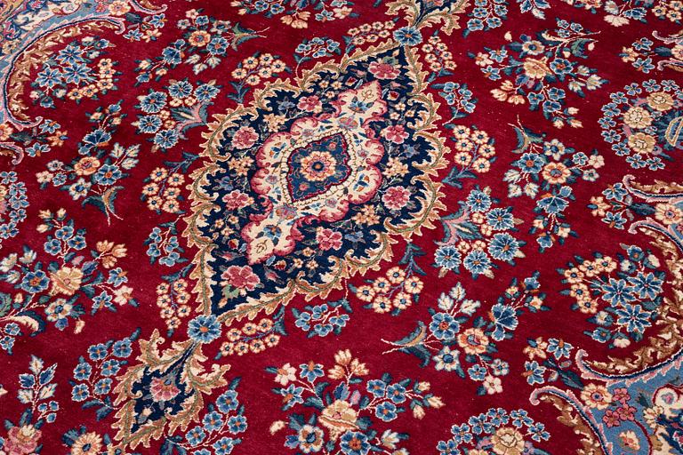 Carpet, Kirman, approx. 420 x 300 cm.