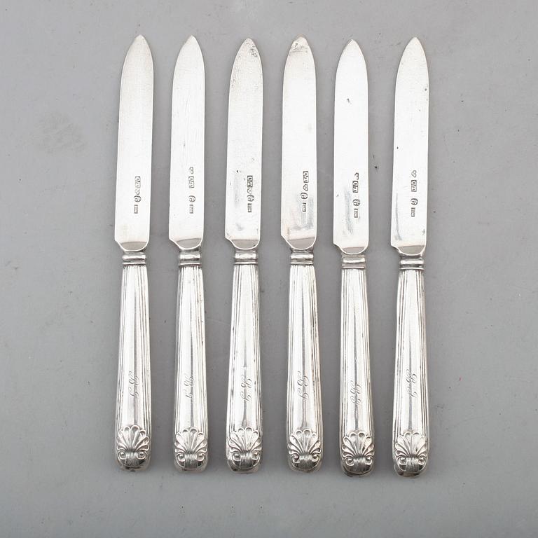 FRUKTKNIVAR, 6 st, silver, Carl Tengstedt, Göteborg 1845. Vikt ca 128 g.