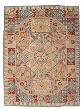 Matta, Khorjin design, ca 381 x 281 cm.
