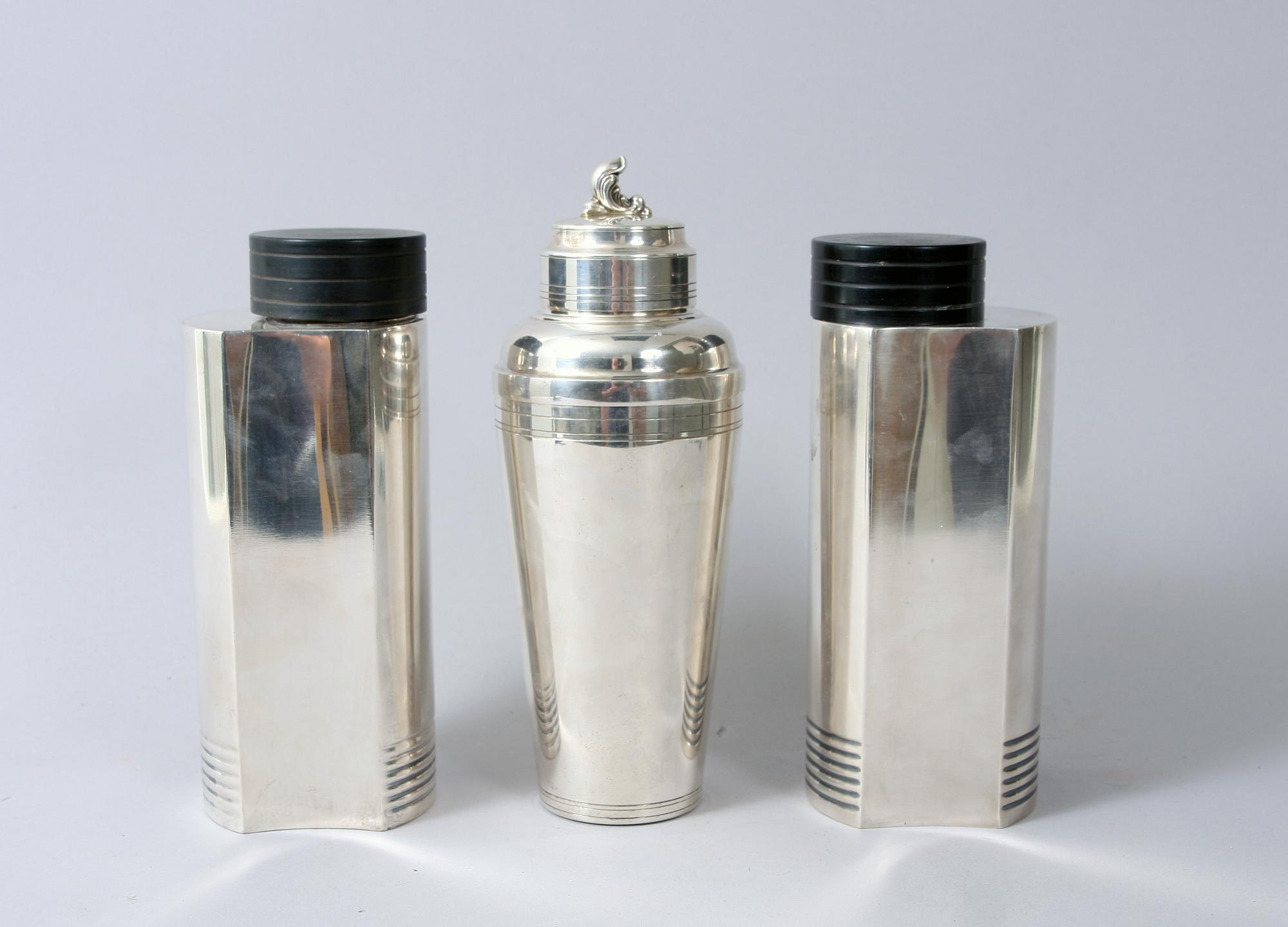 COCKTAILSHAKERS, ett par, nysilver, Folke Arström, GAB samt SHAKER, nysilver.