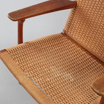 KARMSTOL, "CH-25", Hans J. Wegner, Carl Hansen, detta exemplar sannolikt tillverkat under 1950-talet.