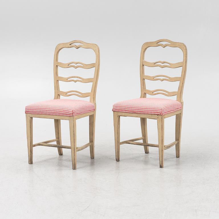 A pair chairs, 19th Century.