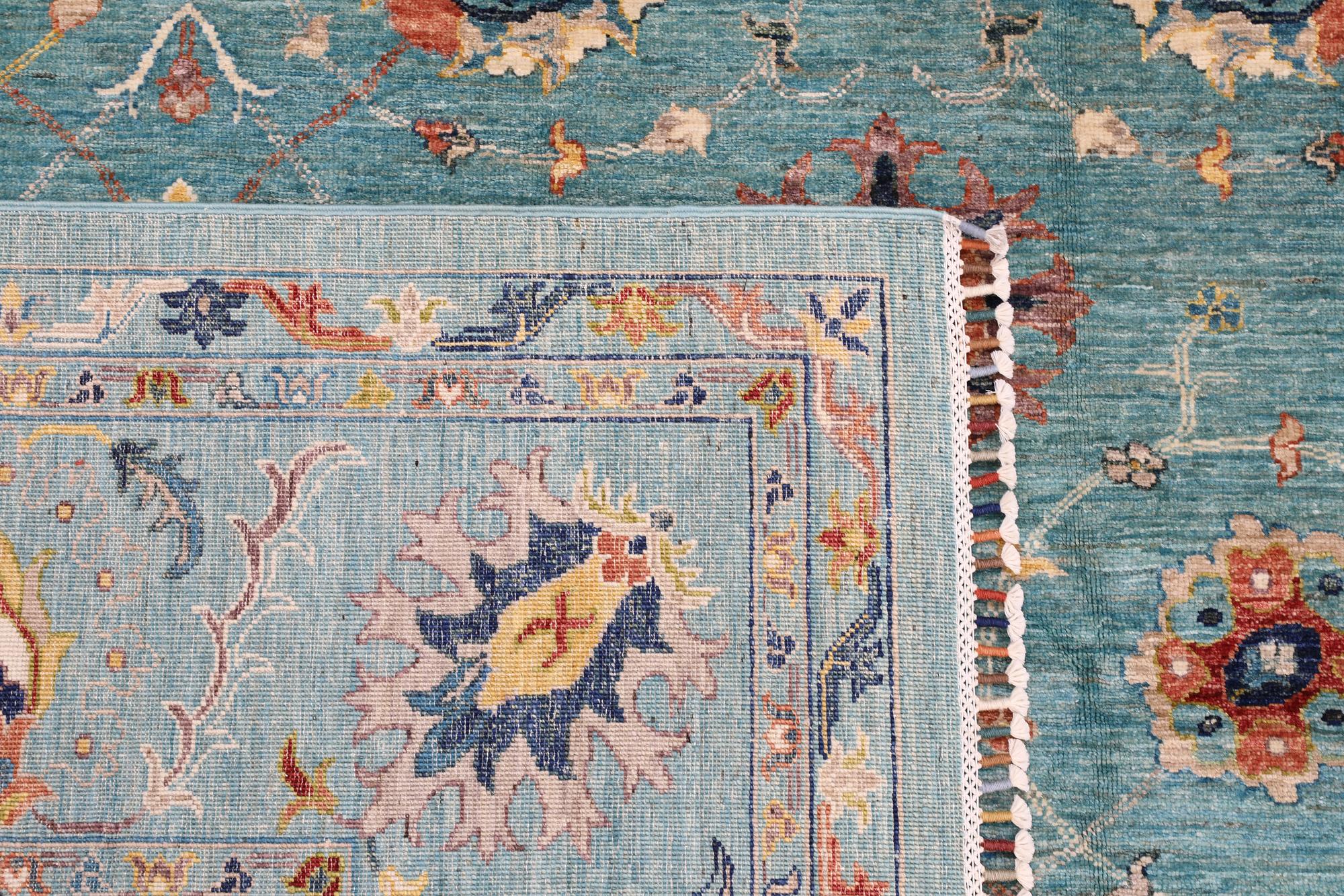 A carpet, Ziegler design, approx. 370 x 277 cm.