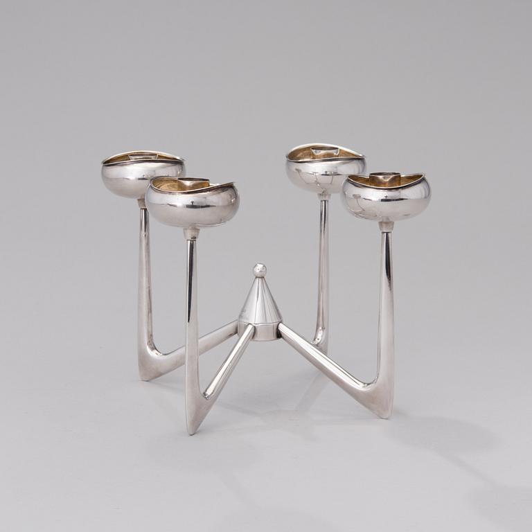 ANNA-GRETA EKER, LJUSSTAKE. 813 silver. Auran kultaseppä Åbo 1965.