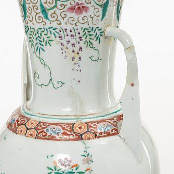 A pair of Japanese porcelain table lamps, Taishō/early Shōwa, 1920-/30s.