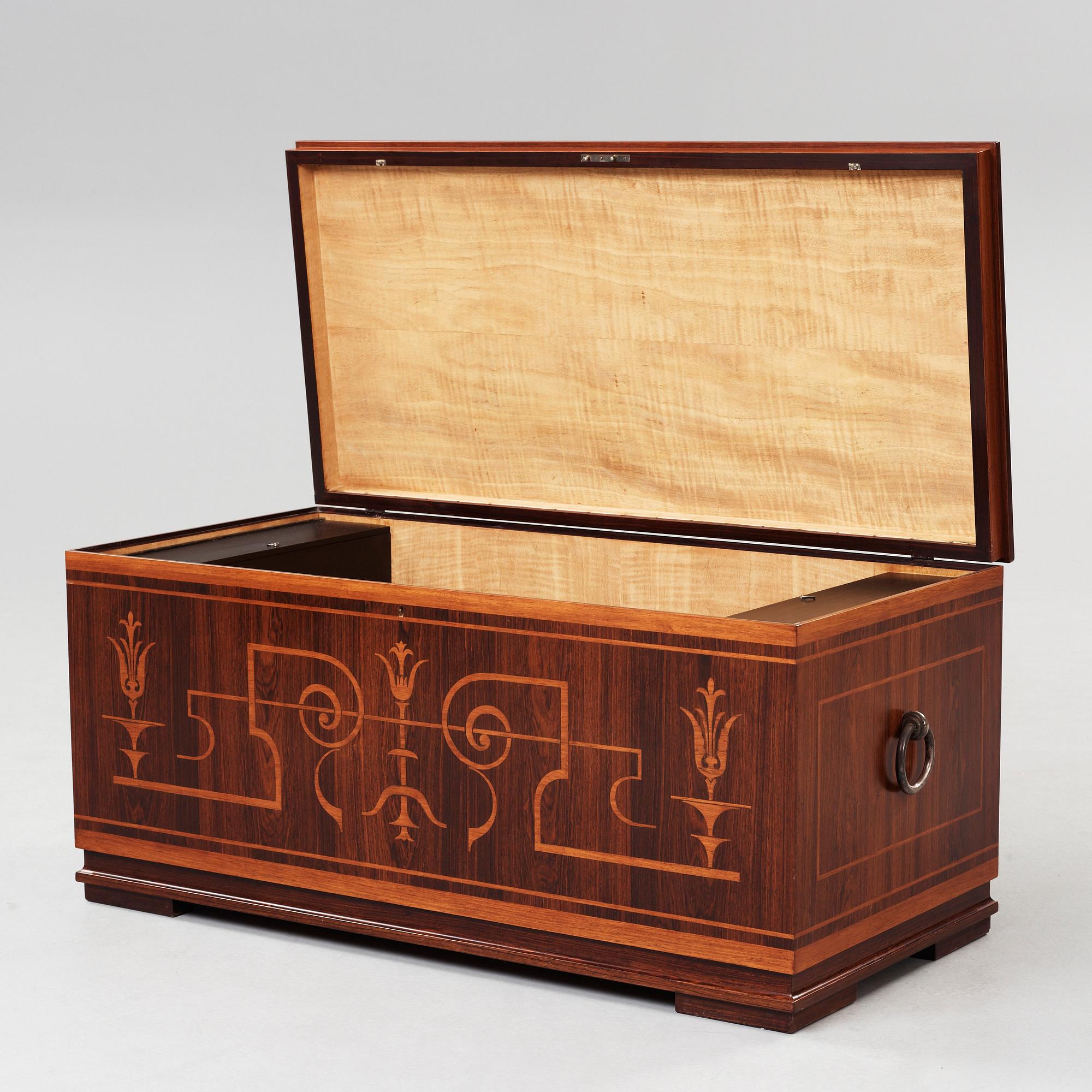 SWEDISH GRACE, kista, 1920-30-tal.