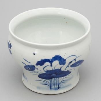 YTTERFODER, porslin, Kina, 1800-tal.