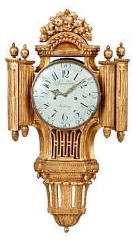 38. PENDULUM WALL CLOCK.