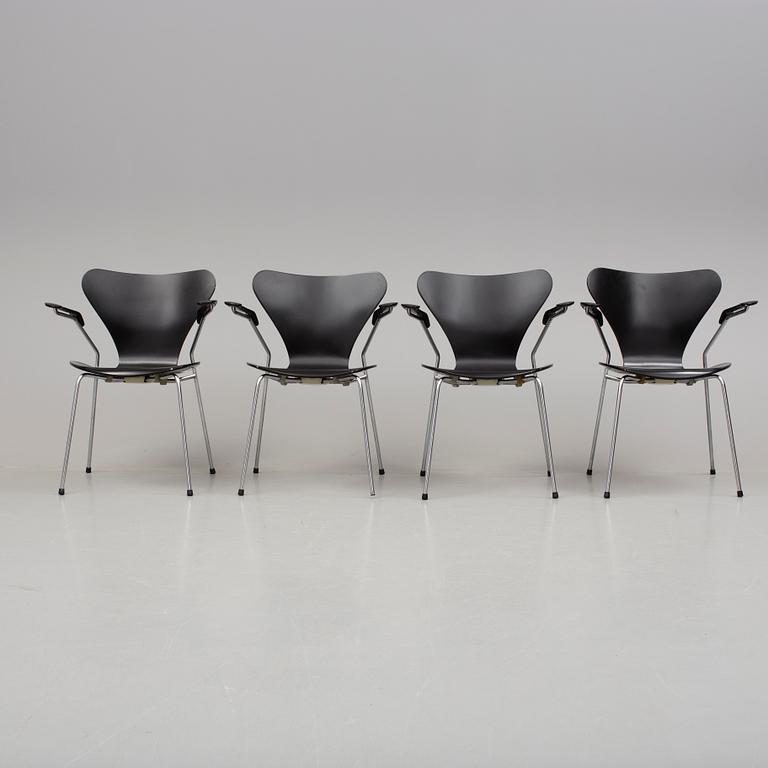KARMSTOLAR, 4 st, "Sjuan", Arne Jacobsen, Fritz Hansen.