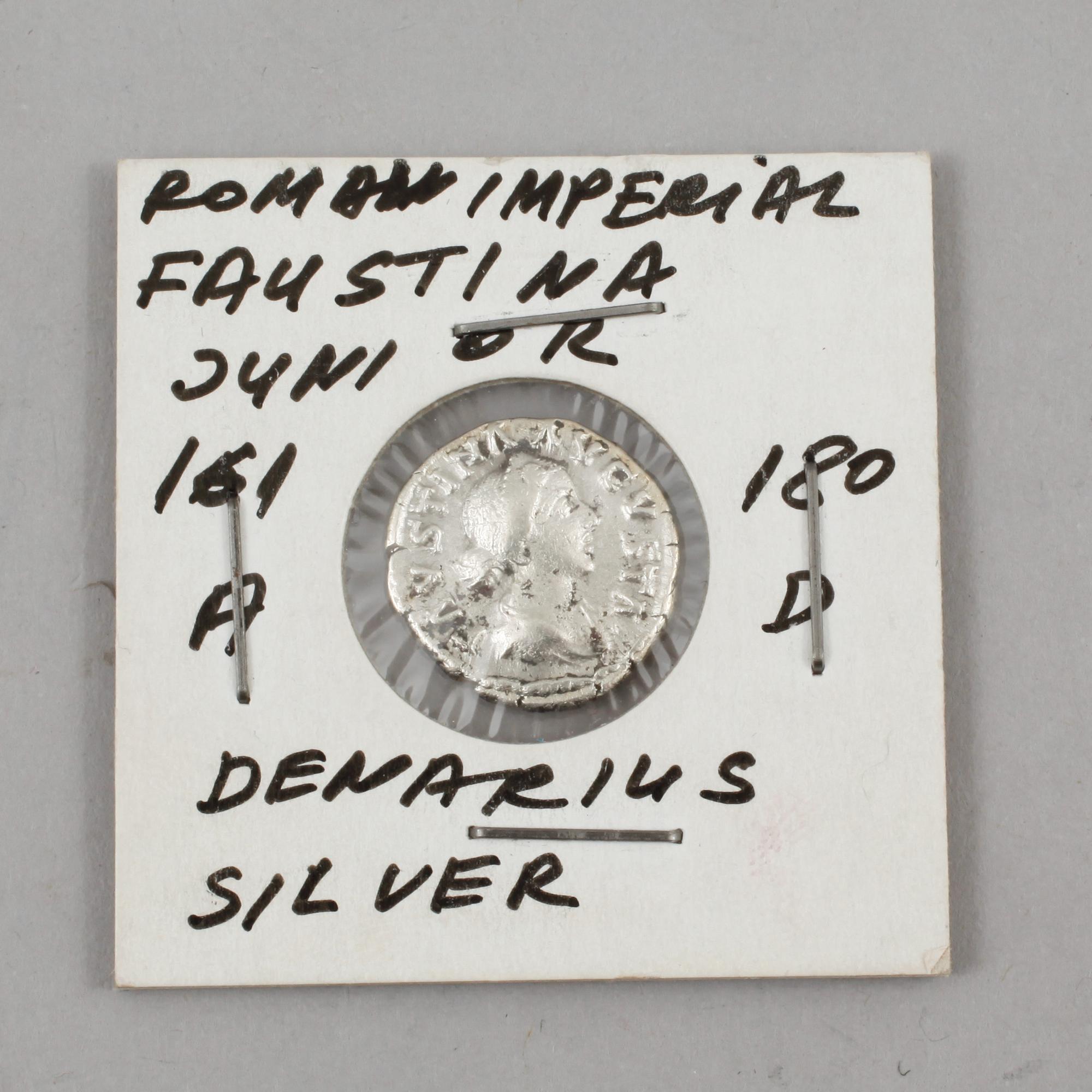 MYNT, 4 st, bl a romerskt.